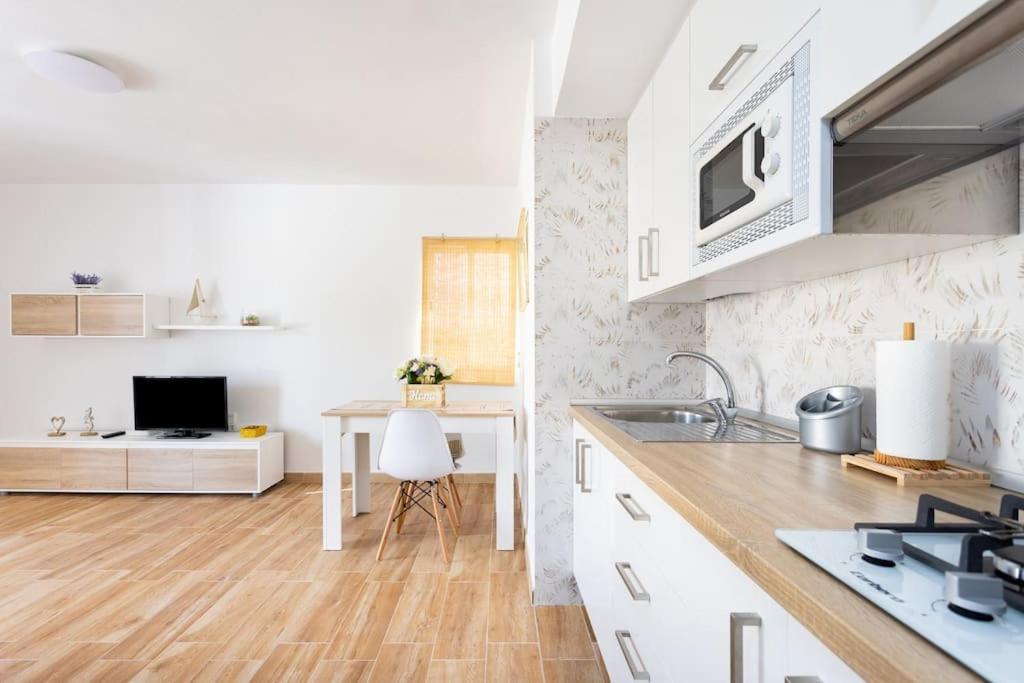 Vivienda Vacacional Rosaini 洛斯克里斯蒂亚诺斯 外观 照片